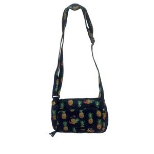 Vera Bradley‎ Crossbody Bag Pineapple Print Quilted Purse